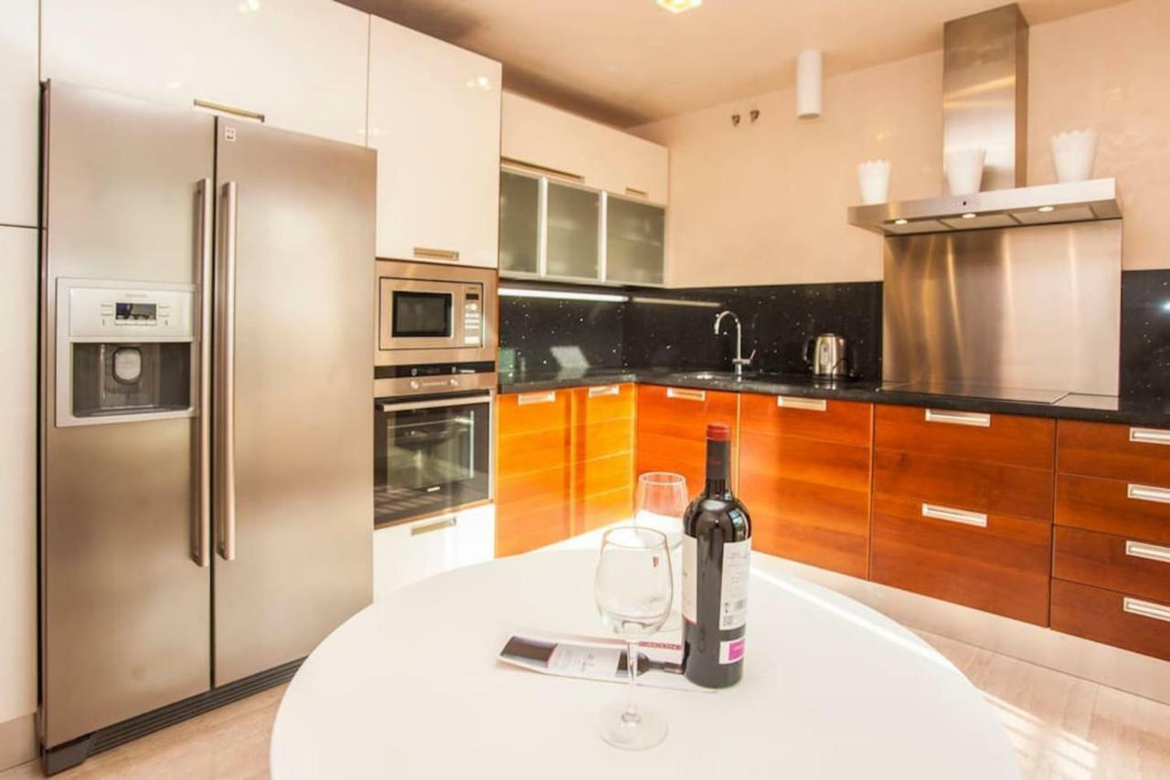 شقة Medina Luxury Penthouse ماربيا المظهر الخارجي الصورة